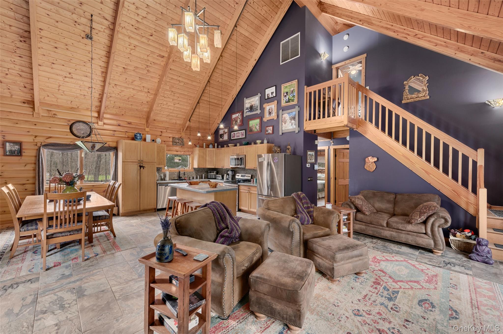 198 Hortontown Road Hopewell Junction, NY 12533 - Photo 4 of 36