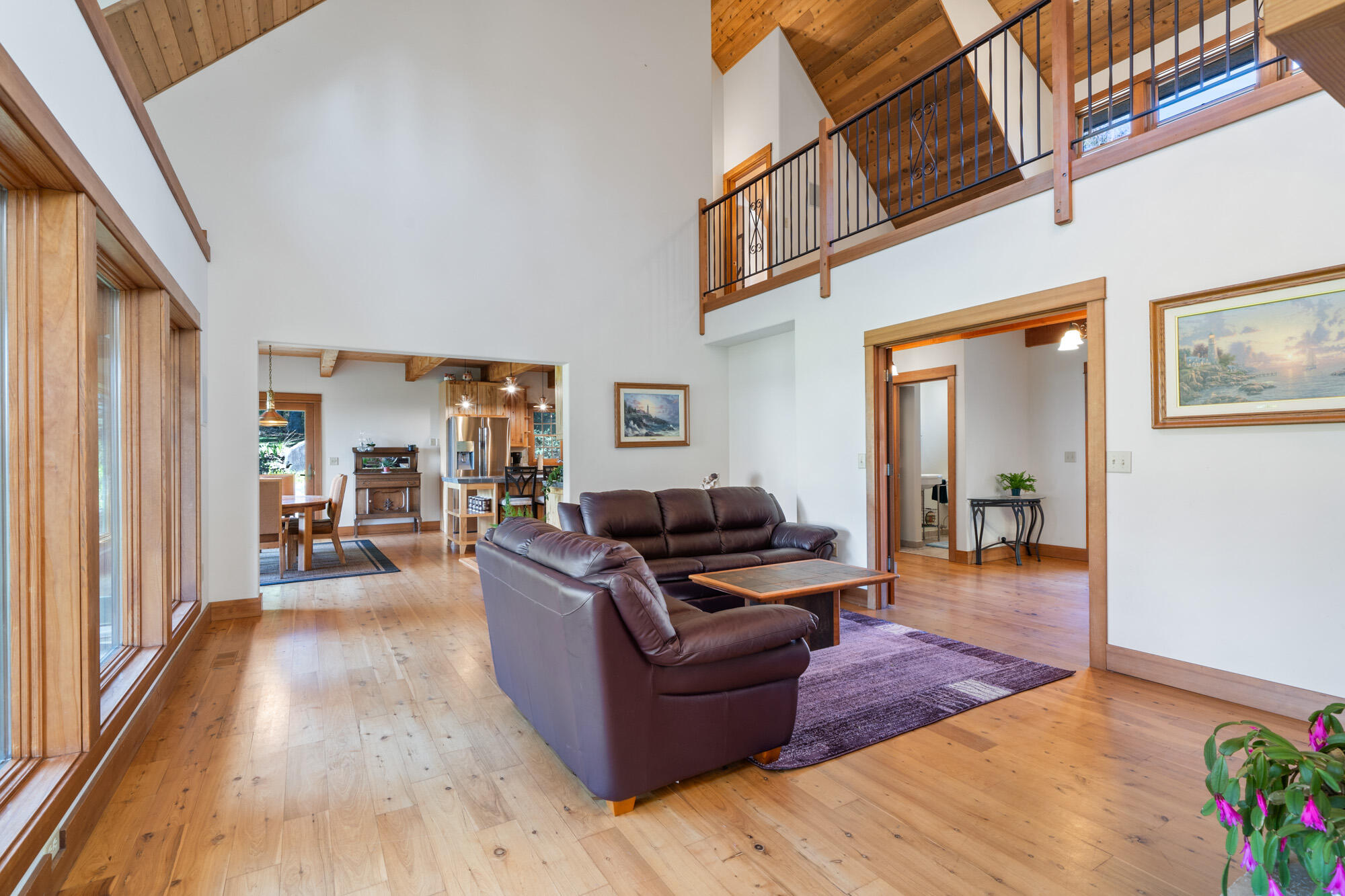 2705 Netarts Bay Road Tillamook, OR 97141 - Photo 12 of 61 Living Room