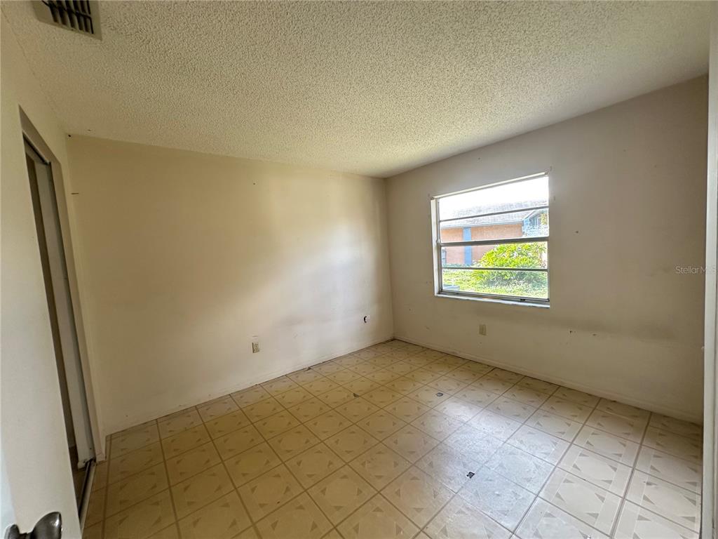 14301 Lofton Way Tampa, FL 33625 - Photo 12 of 21