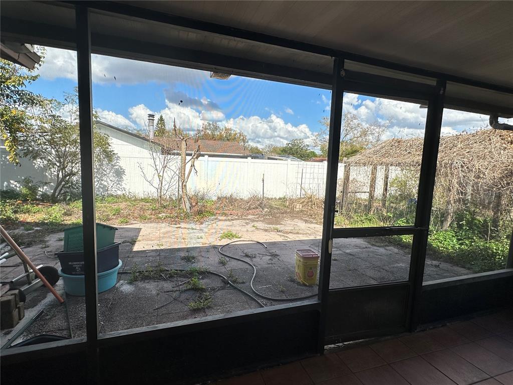 14301 Lofton Way Tampa, FL 33625 - Photo 17 of 21