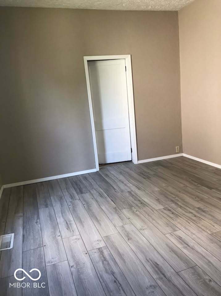 1520 Noble Street Anderson, IN 46016 - Photo 5 of 18