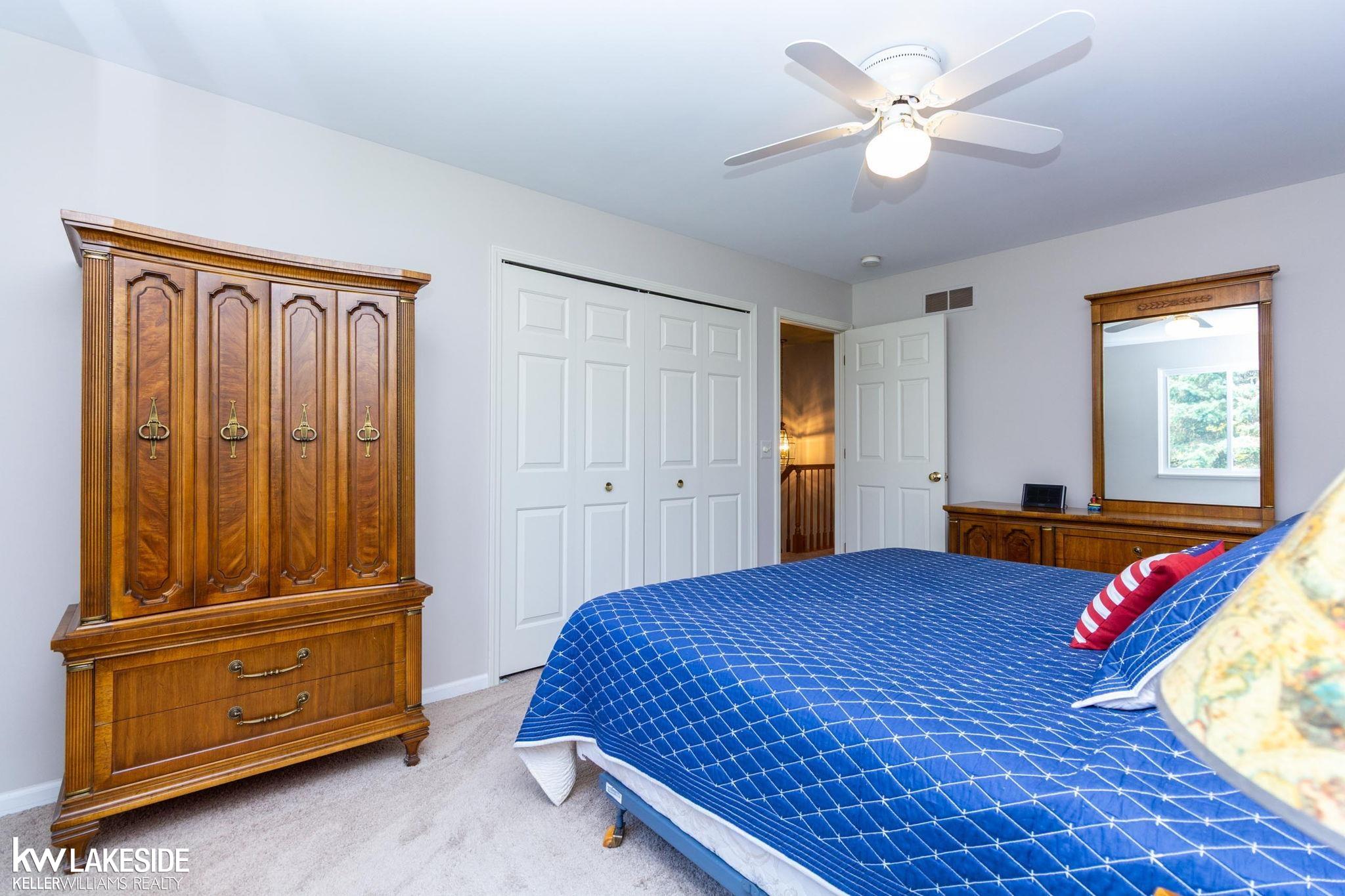 2925 Manorwood Road Troy, MI 48085 - Photo 38 of 70 50184901-4a1168d1-e729-4eef-aef5-fde43a8a3e88.JPG