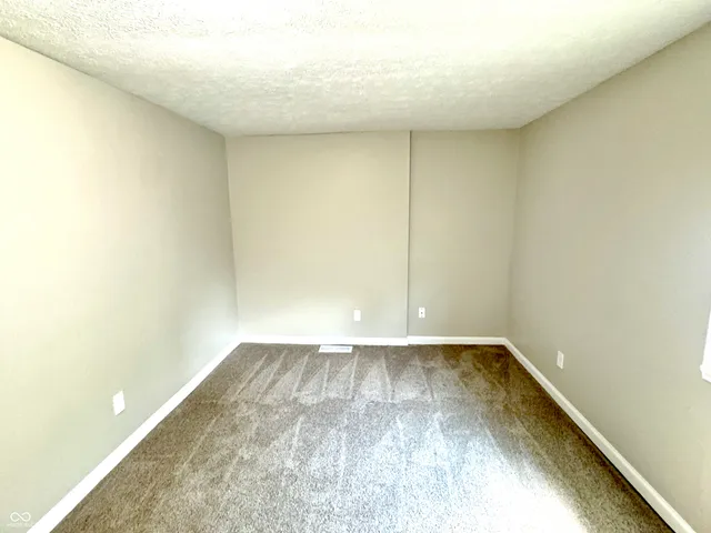 $124,900 | 2009 Gent Avenue, Indianapolis, IN 46202