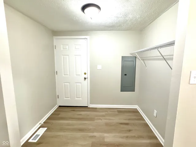 $124,900 | 2009 Gent Avenue, Indianapolis, IN 46202