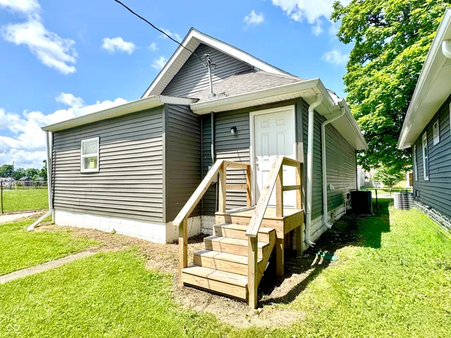 $124,900 | 2009 Gent Avenue, Indianapolis, IN 46202