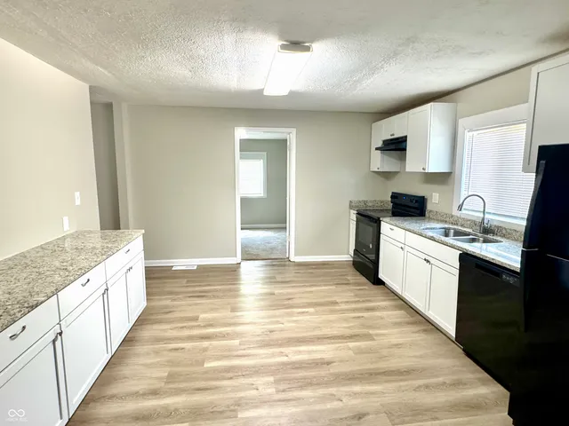 $124,900 | 2009 Gent Avenue, Indianapolis, IN 46202