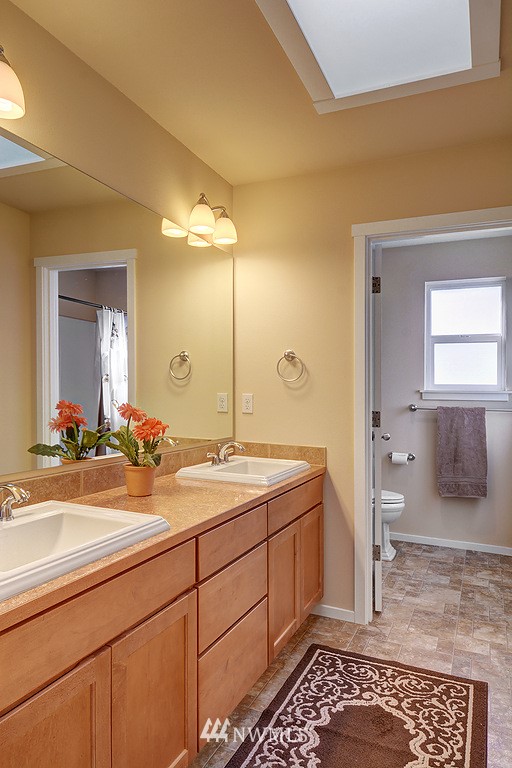 4127 222nd Place Southeast Bothell, WA 98021 - Photo 13 of 18