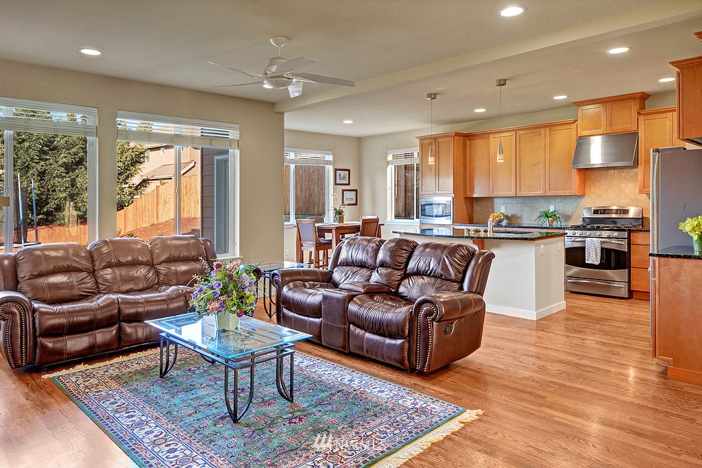 4127 222nd Place Southeast Bothell, WA 98021 - Photo 6 of 18