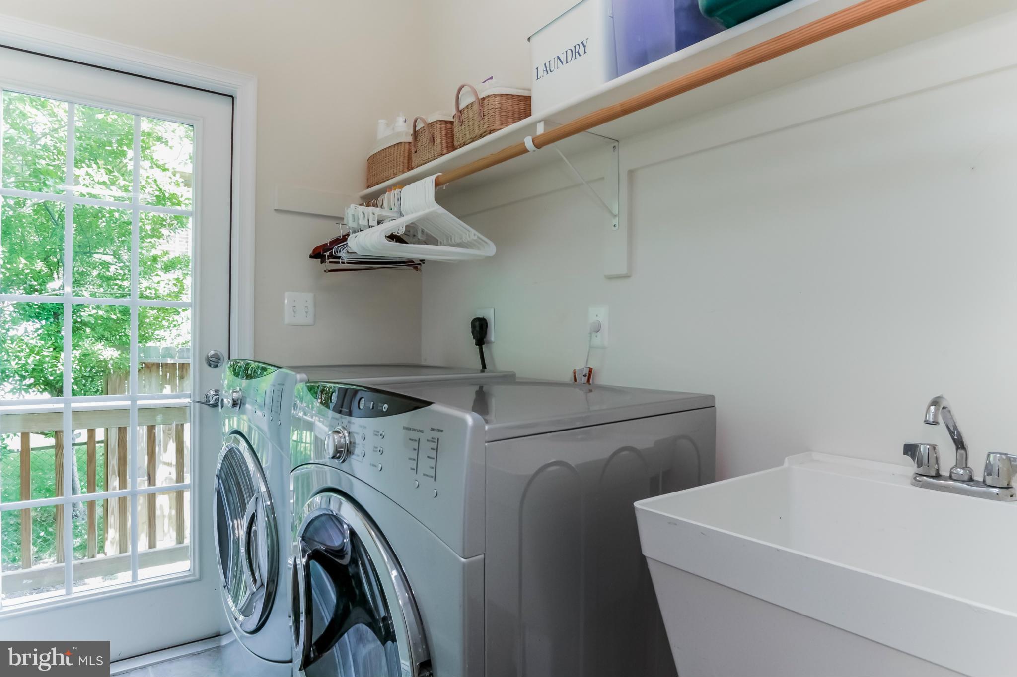 5406 Juliet Street Springfield, VA 22151 - Photo 26 of 30 Laundry Room