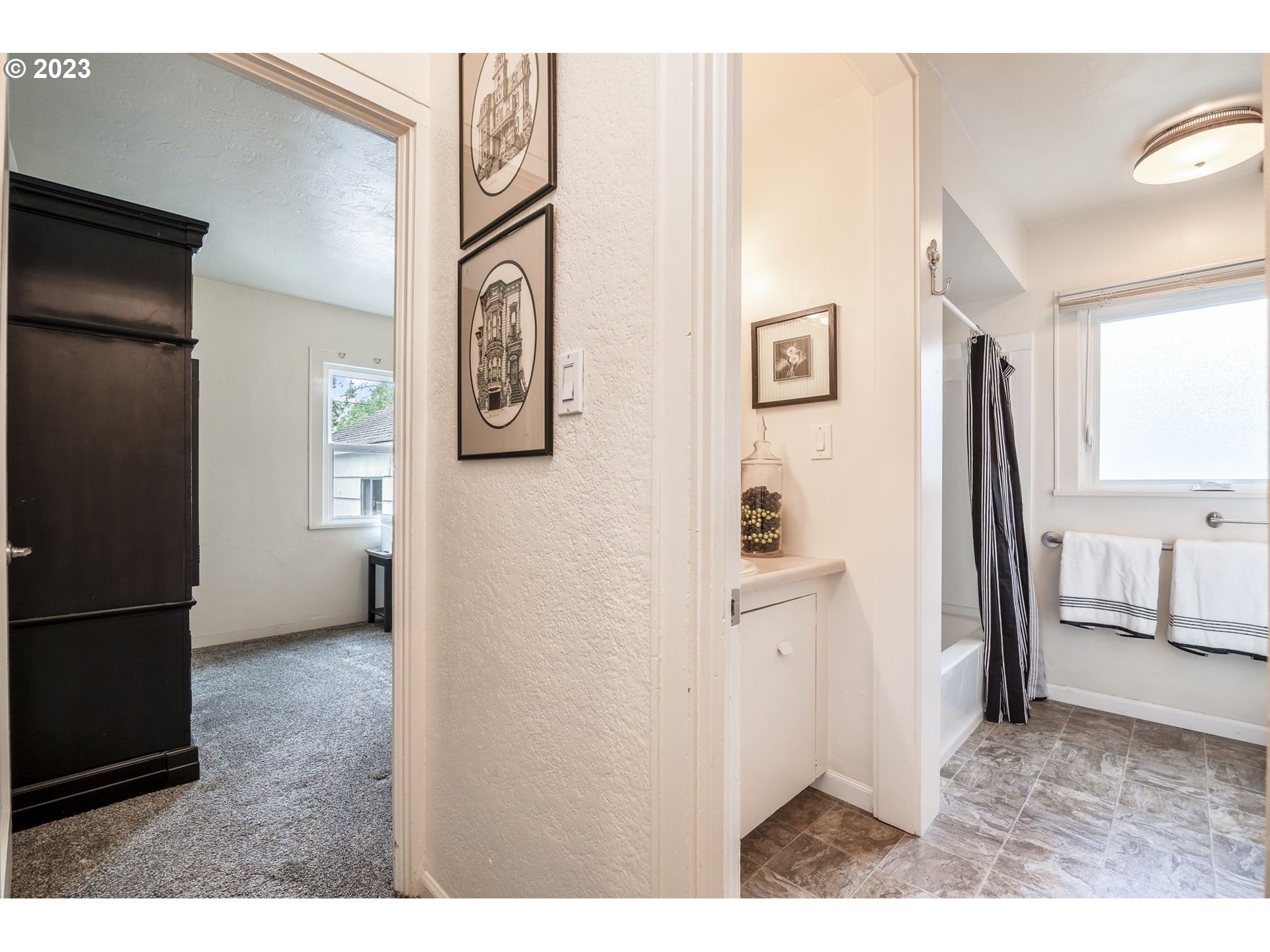 1335 B Street Springfield, OR 97477 - Photo 18 of 40 a view of a kitchen from the hallway