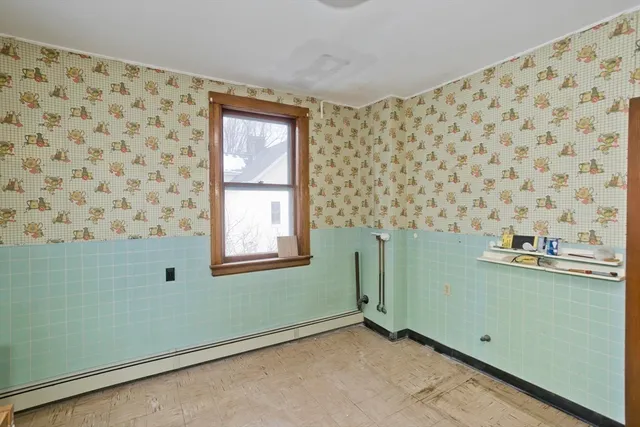 $599,900 | 22-24 Woodbine Avenue, Northampton, MA 01060