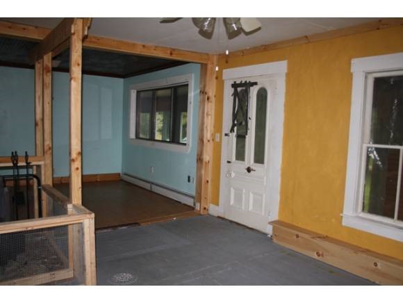 101 West Thomas Road Lunenburg, VT 05906 - Photo 13 of 23