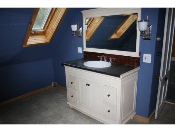 101 West Thomas Road Lunenburg, VT 05906 - Photo 18 of 23