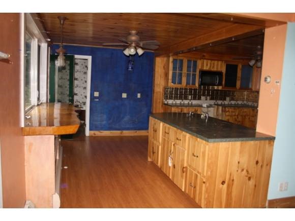 101 West Thomas Road Lunenburg, VT 05906 - Photo 8 of 23