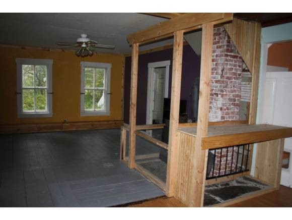 101 West Thomas Road Lunenburg, VT 05906 - Photo 9 of 23