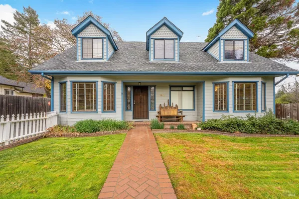 $799,000 | 1096 West Standley Street, Ukiah, CA 95482