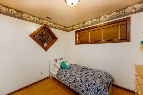 $799,000 | 1096 West Standley Street, Ukiah, CA 95482