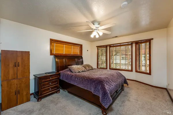 $799,000 | 1096 West Standley Street, Ukiah, CA 95482