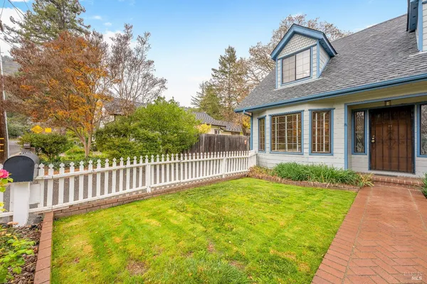 $799,000 | 1096 West Standley Street, Ukiah, CA 95482