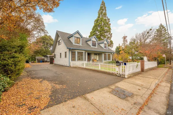 $799,000 | 1096 West Standley Street, Ukiah, CA 95482