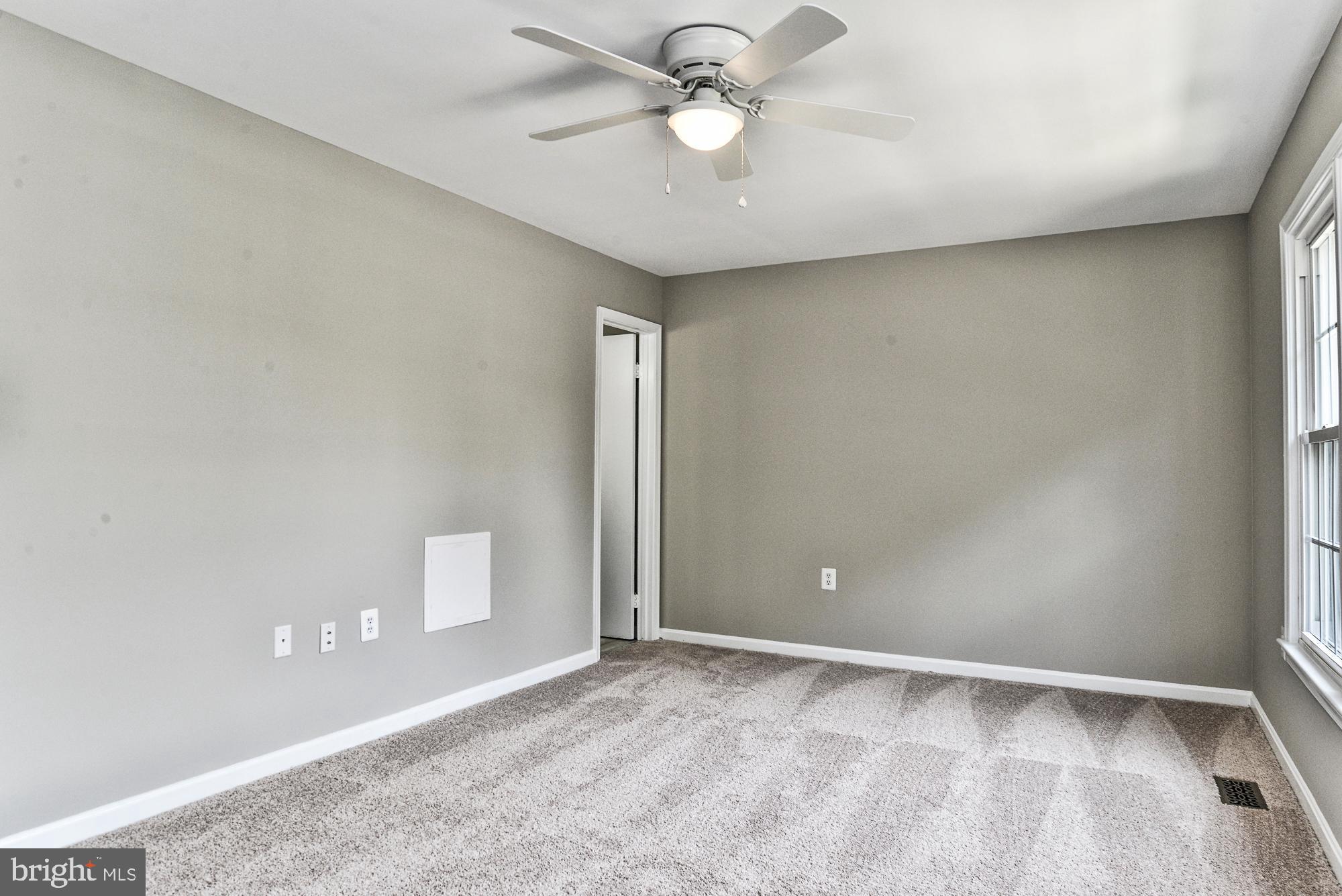 10287 Latney Road Fairfax, VA 22032 - Photo 16 of 36