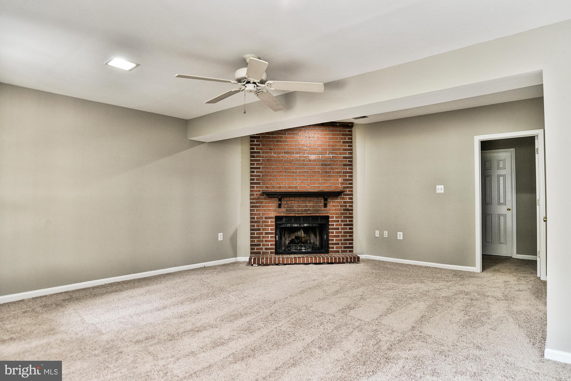10287 Latney Road Fairfax, VA 22032 - Photo 25 of 36 Wood Burning Brick Fireplace