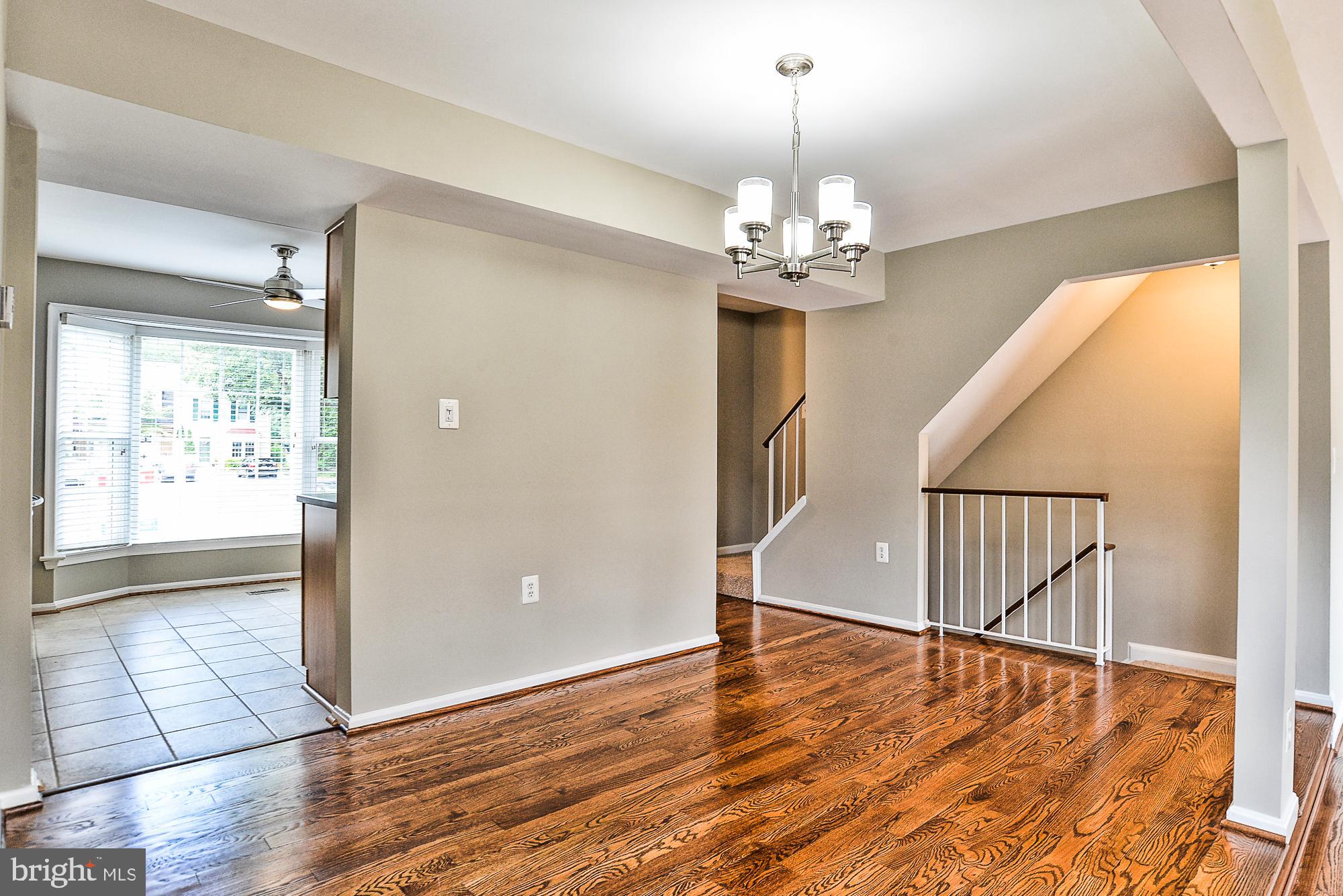 10287 Latney Road Fairfax, VA 22032 - Photo 6 of 36 Dining Room off the Kitchen