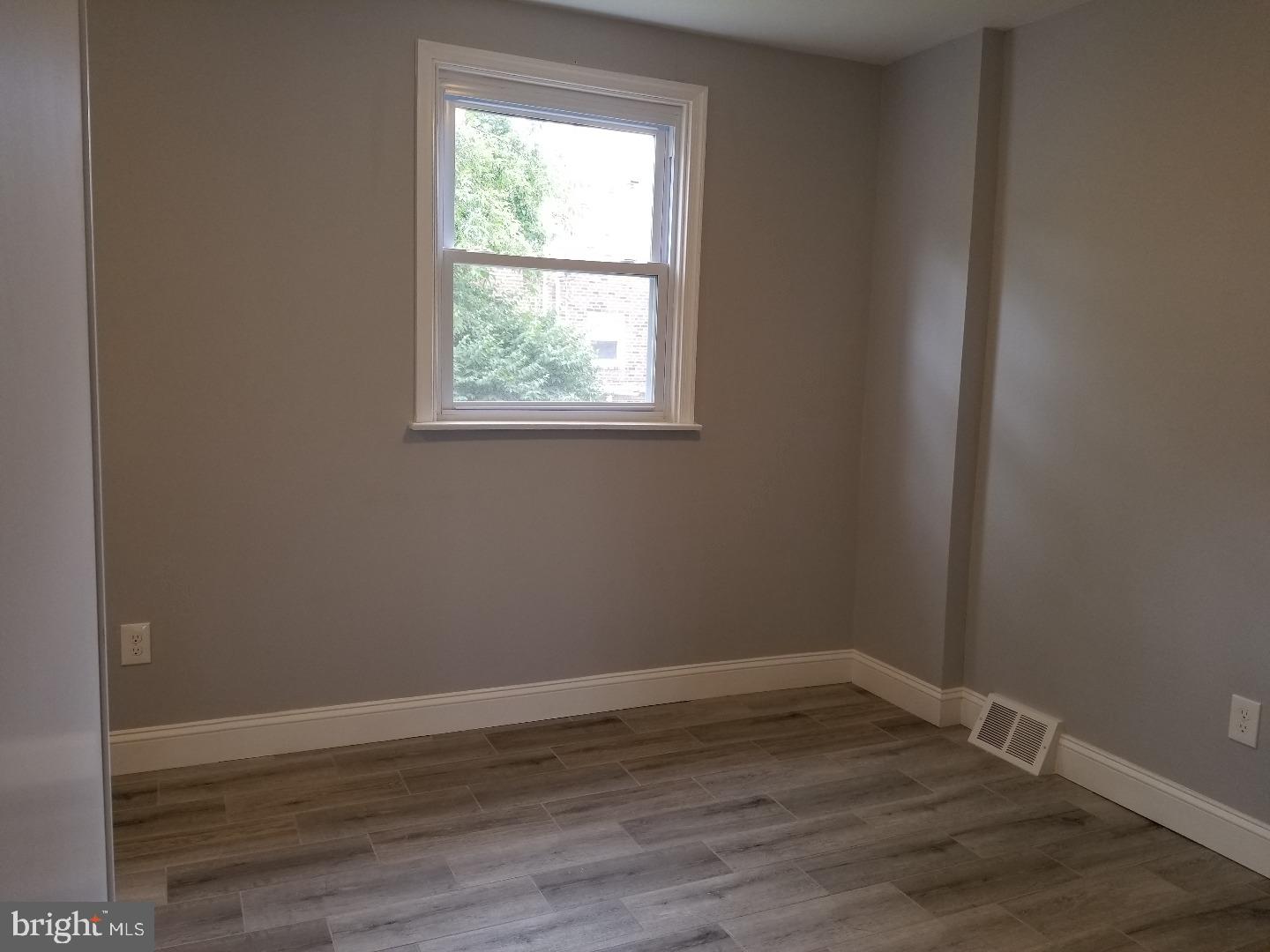 10219 Calera Road Philadelphia, PA 19114 - Photo 15 of 23 Gallery Image 15
