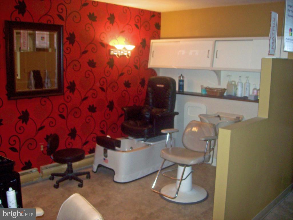 601 Millersville Road Lancaster, PA 17603 - Photo 8 of 13 Gallery Image 8