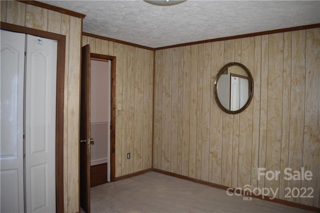 1535 Long Branch Road Grover, NC 28073 - Photo 12 of 20