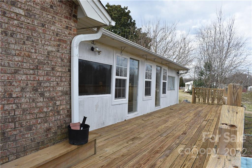 1535 Long Branch Road Grover, NC 28073 - Photo 13 of 20