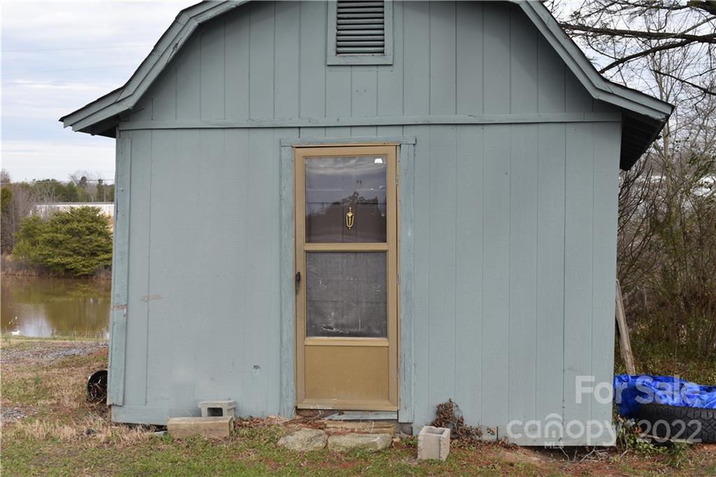 1535 Long Branch Road Grover, NC 28073 - Photo 17 of 20
