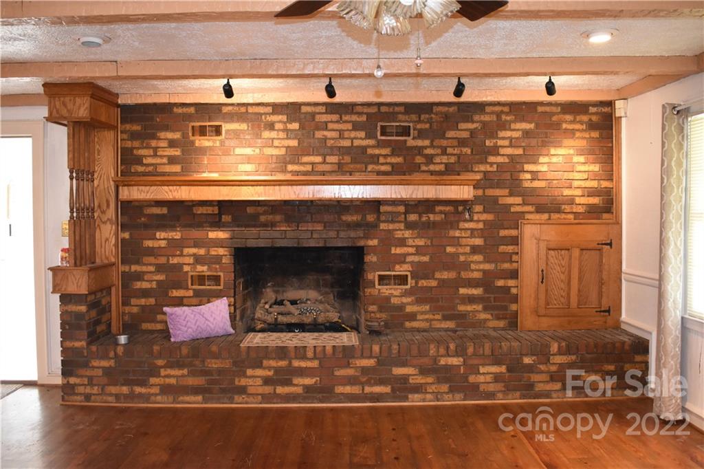1535 Long Branch Road Grover, NC 28073 - Photo 18 of 20