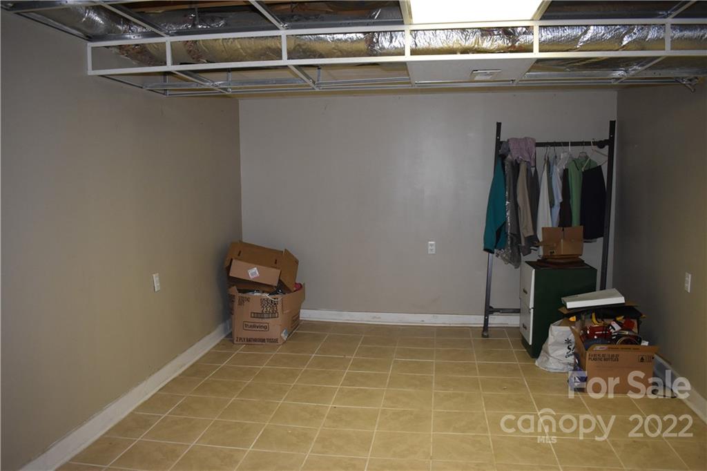 1535 Long Branch Road Grover, NC 28073 - Photo 6 of 20