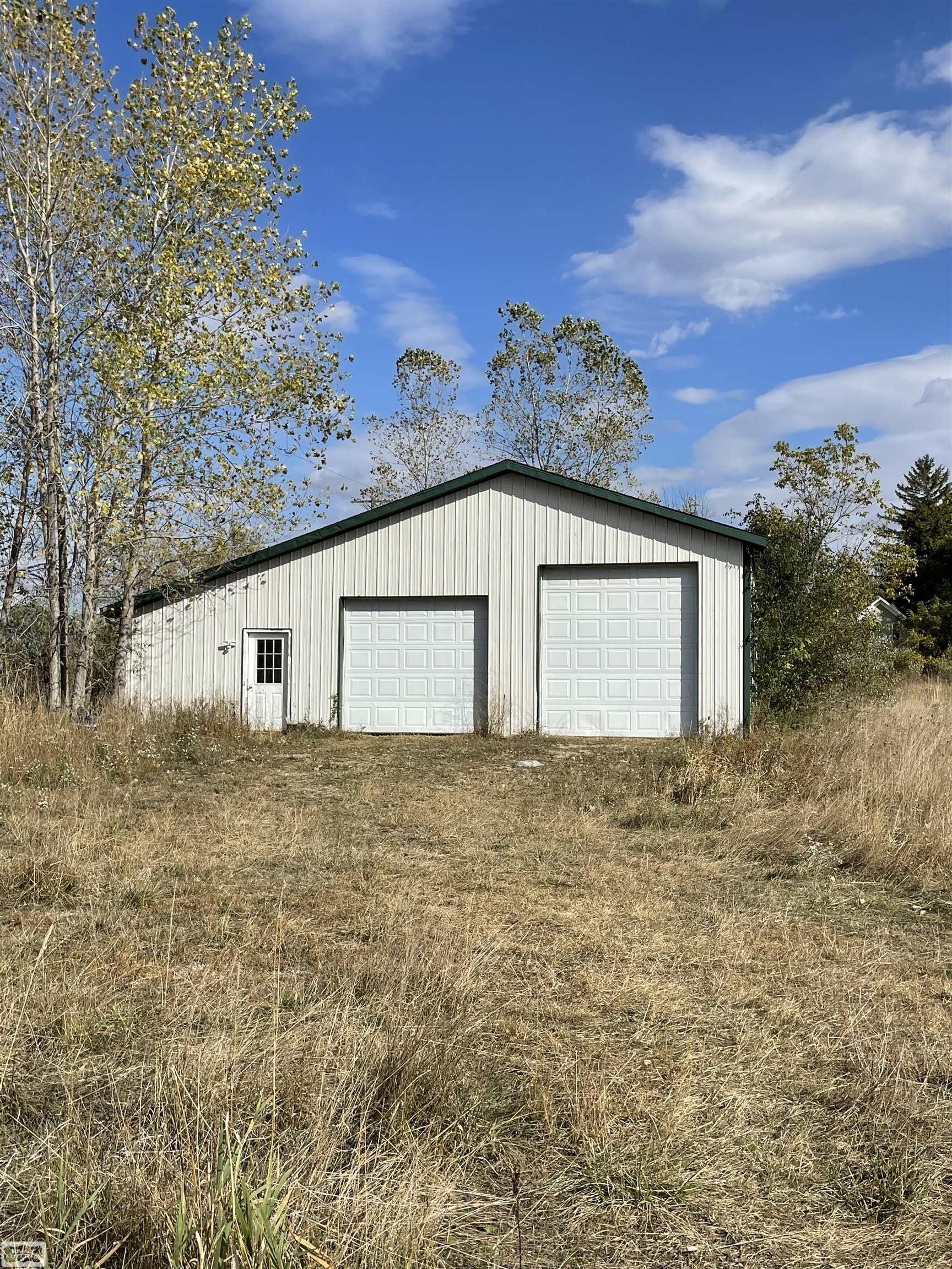 13698 Kaufman Road Capac, MI 48014 - Photo 11 of 16
