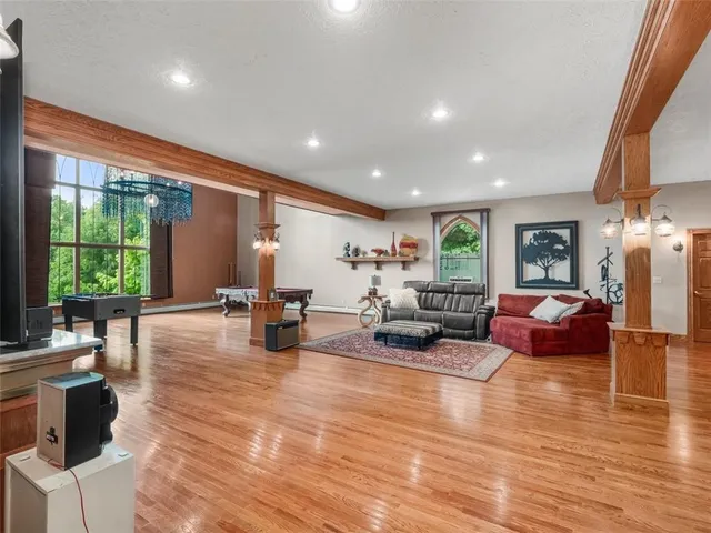 $1,200,000 | 1621 Lions Health Camp Road, Indiana, PA 15701