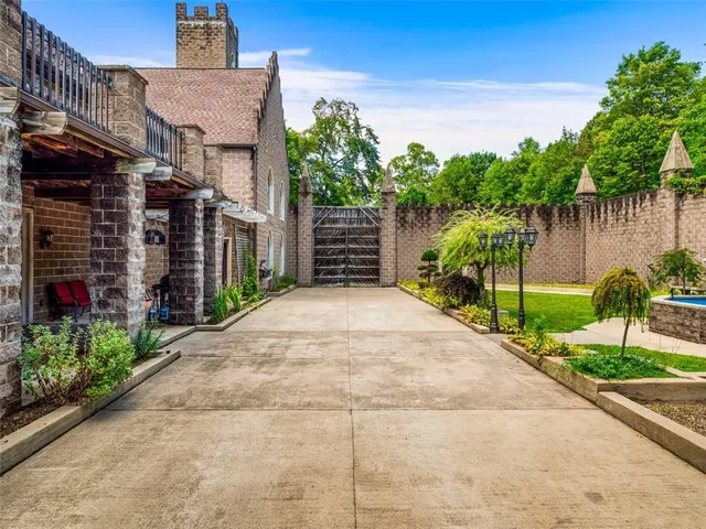 $1,200,000 | 1621 Lions Health Camp Road, Indiana, PA 15701