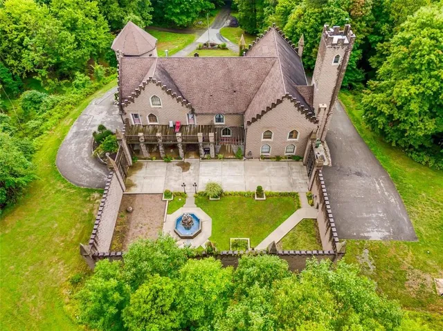 $1,200,000 | 1621 Lions Health Camp Road, Indiana, PA 15701