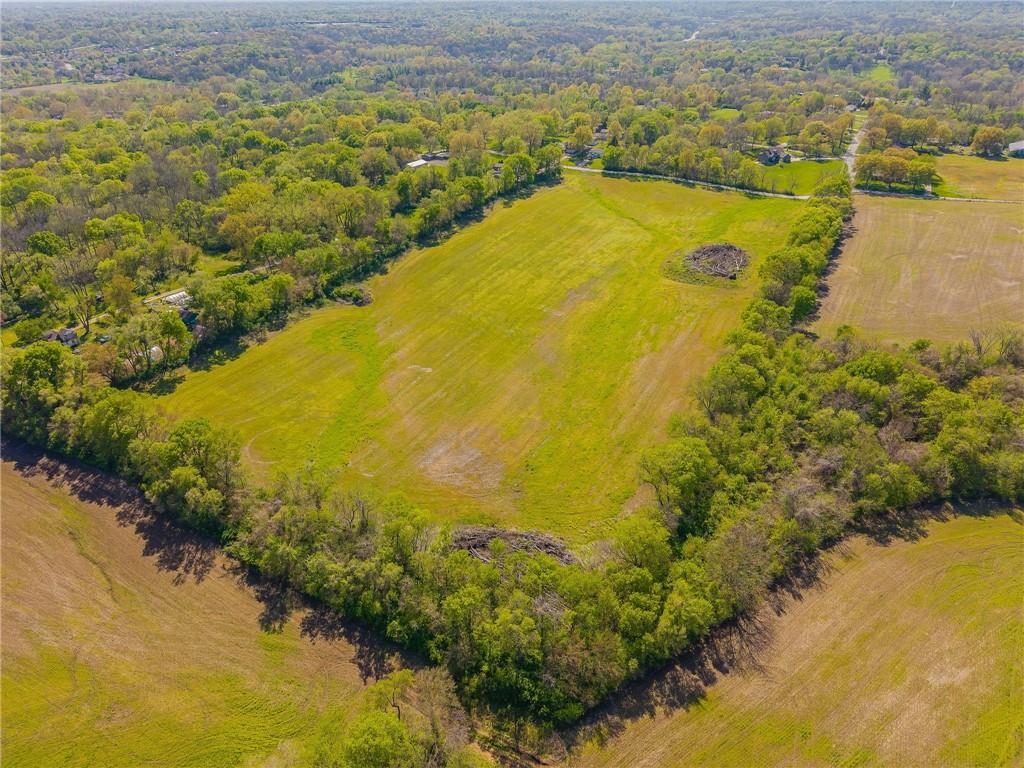 701 South Jones Road Independence, MO 64056 - Photo 5 of 6
