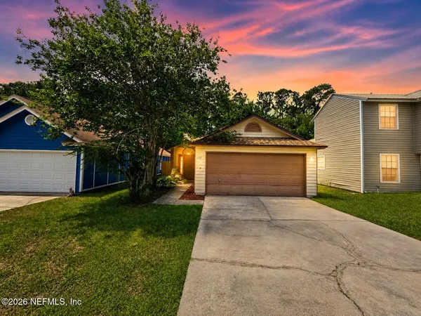 $1,695 | 1281 Independence Drive, Orange Park, FL 32065