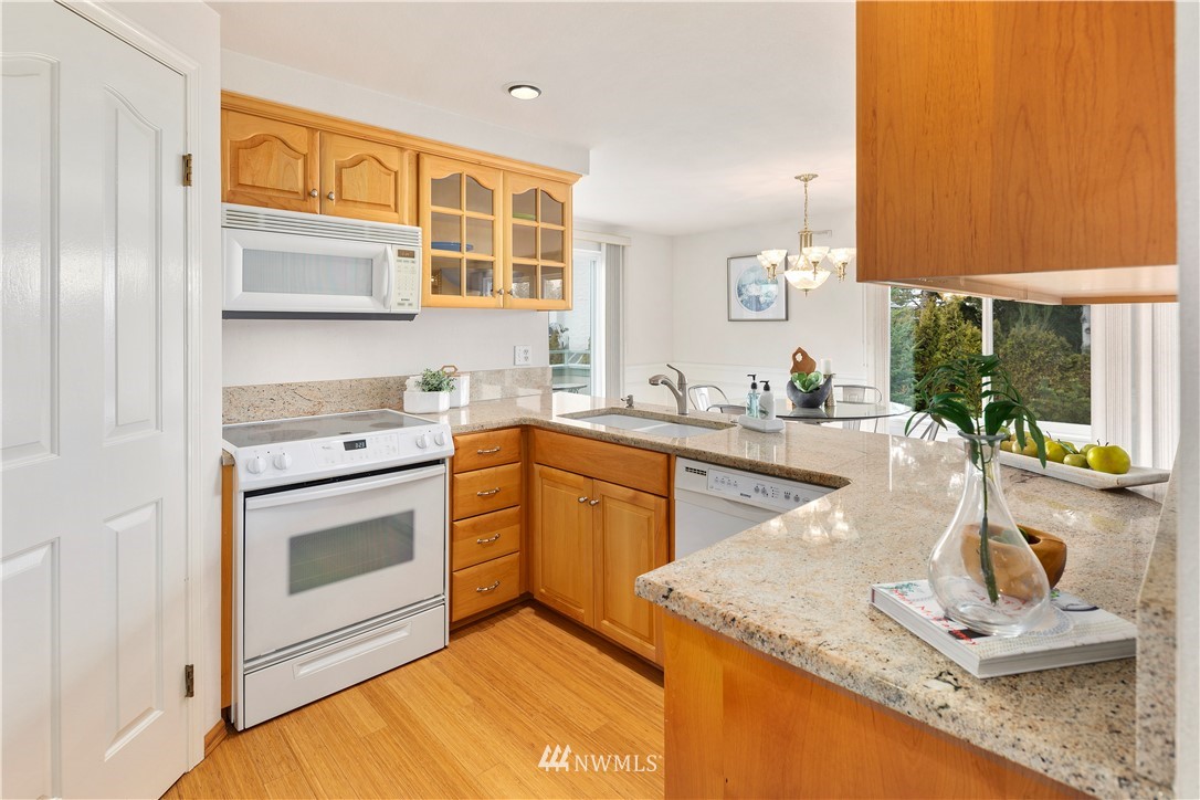555 Walnut Street, Unit 15 Edmonds, WA 98020 - Photo 14 of 40 Gallery Image 14