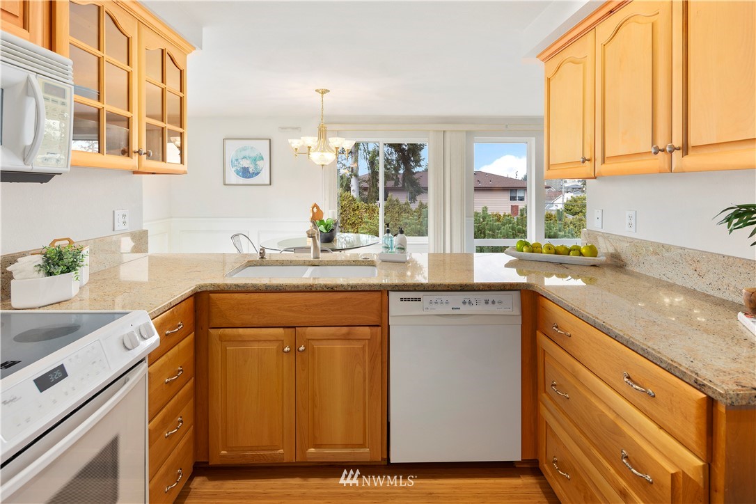 555 Walnut Street, Unit 15 Edmonds, WA 98020 - Photo 15 of 40 Gallery Image 15