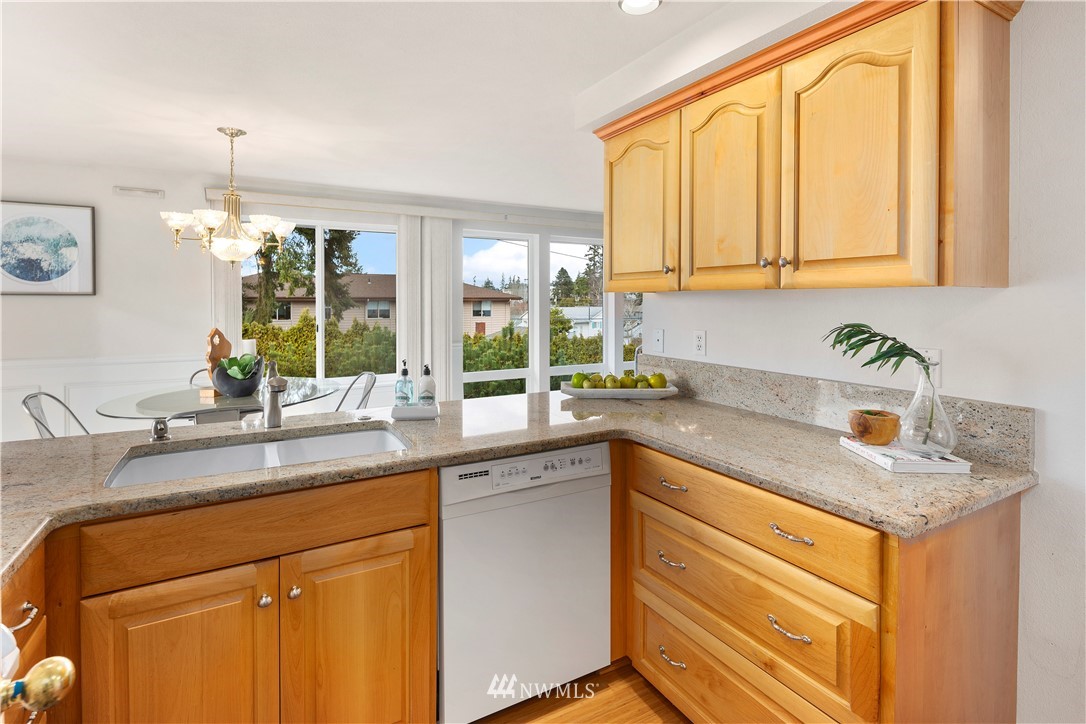 555 Walnut Street, Unit 15 Edmonds, WA 98020 - Photo 16 of 40 Gallery Image 16