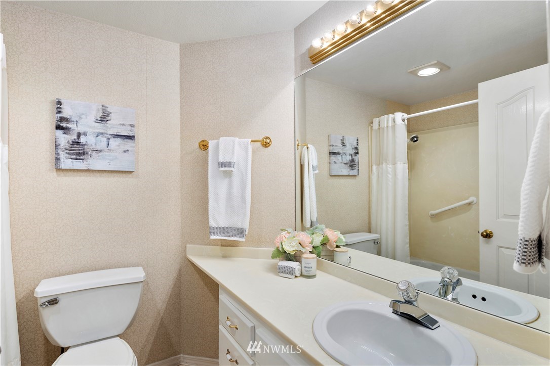 555 Walnut Street, Unit 15 Edmonds, WA 98020 - Photo 33 of 40 Gallery Image 33