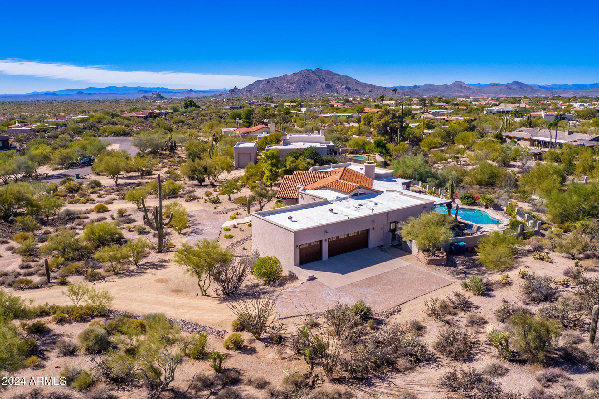9446 Romping Road Carefree, AZ 85377 - Photo 112 of 119 3 Car Side View