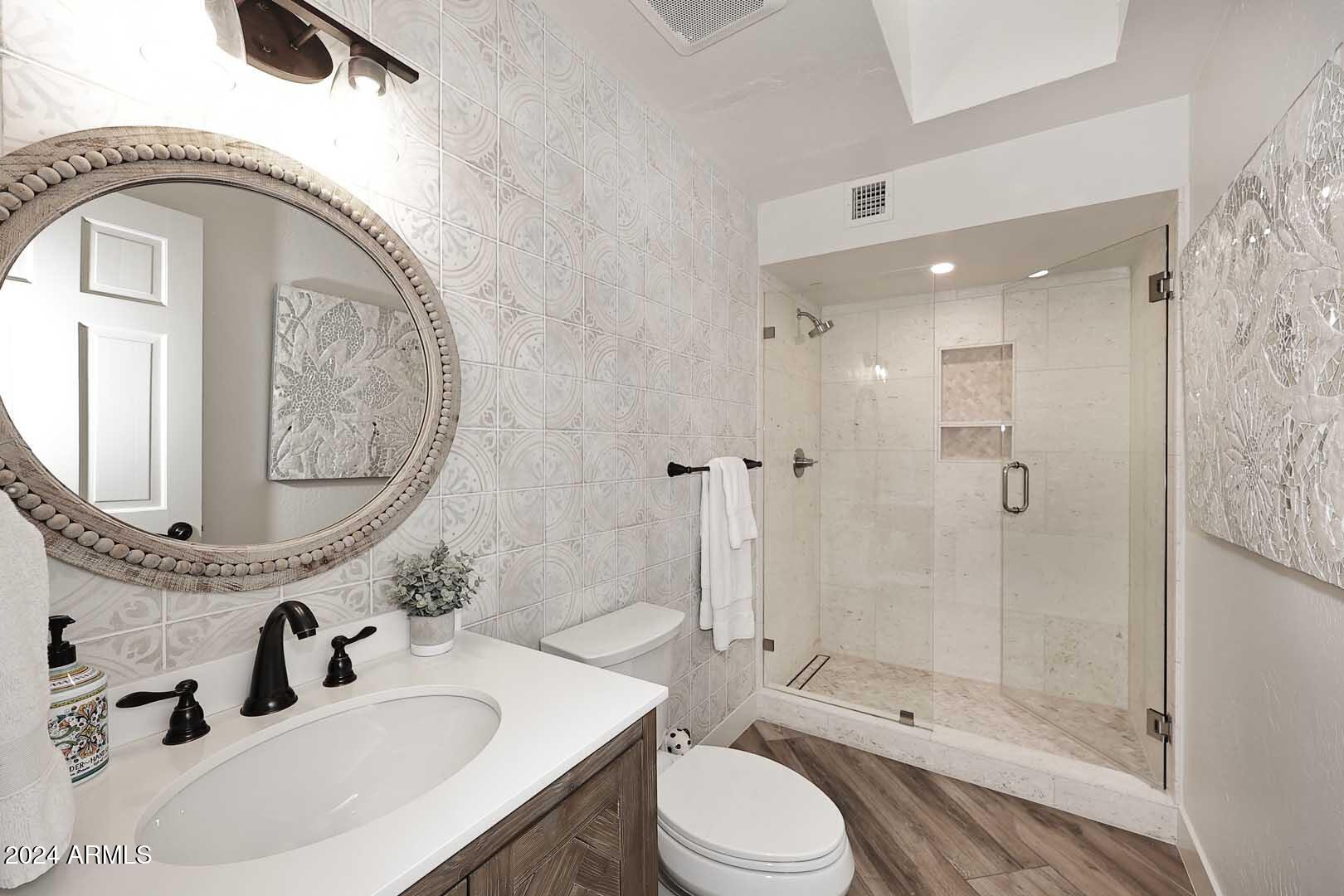 9446 Romping Road Carefree, AZ 85377 - Photo 69 of 119 Hall Bath