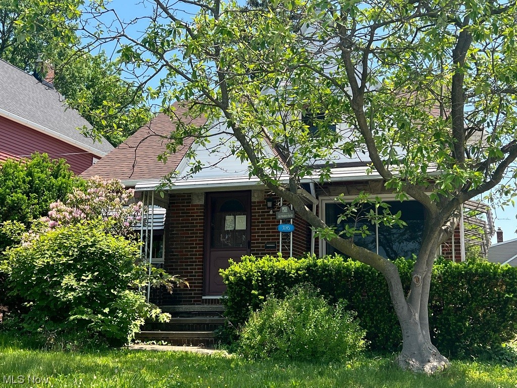 3185 Warren Road Cleveland, OH 44111 - Photo 14 of 19 View of front of home
