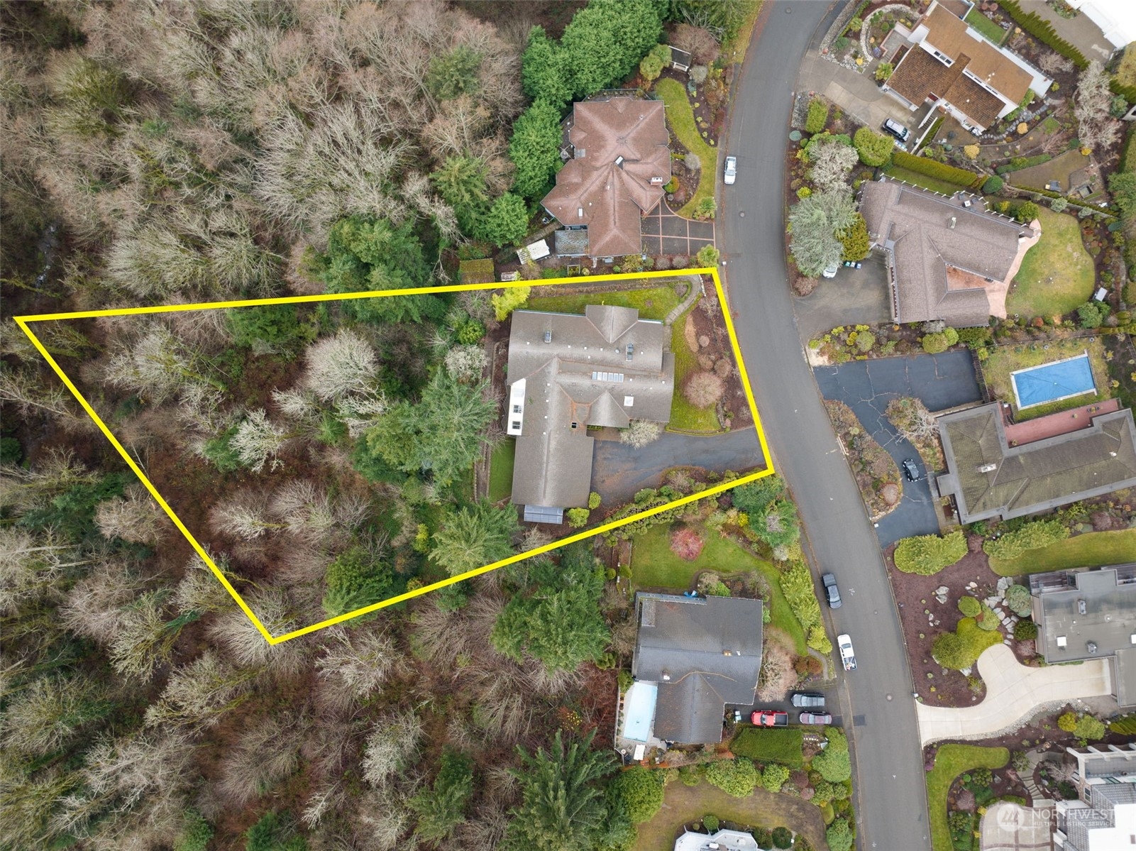 29011 7th Place South Federal Way, WA 98003 - Photo 30 of 40 an aerial view of a tennis court