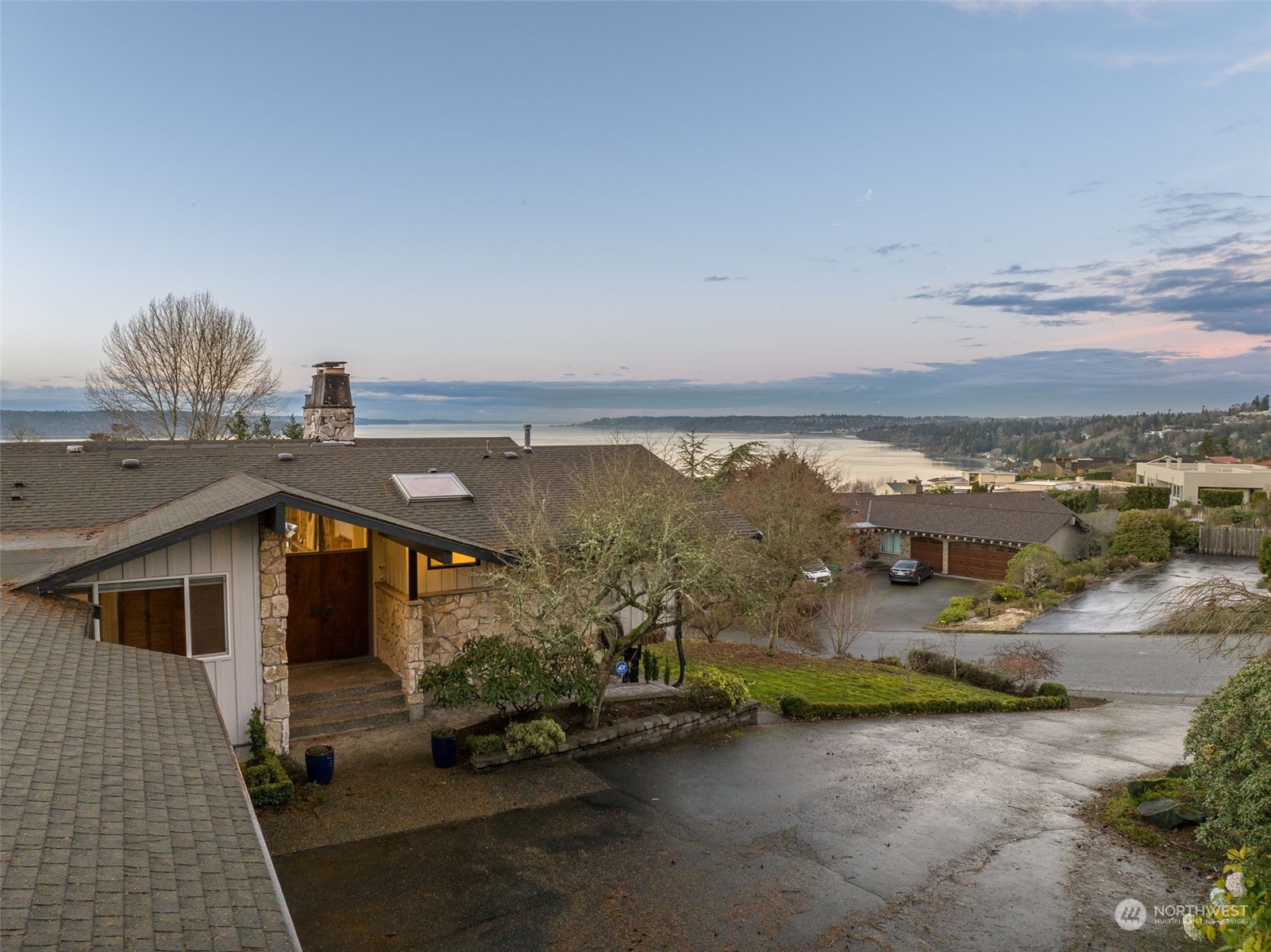 29011 7th Place South Federal Way, WA 98003 - Photo 33 of 40 an aerial view of a house with a garden and mountain view