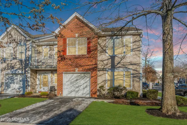 $589,900 | 81 Wood Duck Court, Freehold, NJ 07728